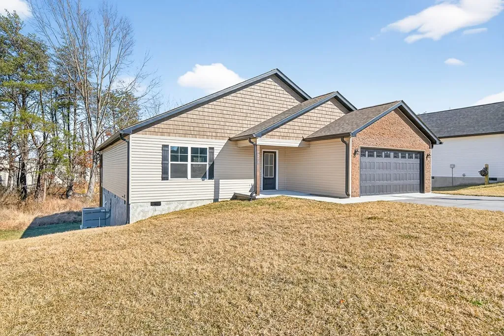 158 Sky View Meadow Drive Crossville TN 38555