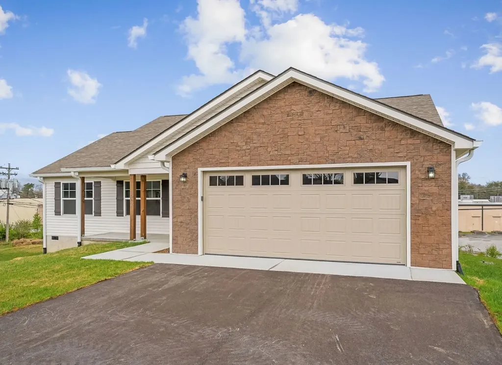 172 Sky View Meadow Drive Crossville TN 38555