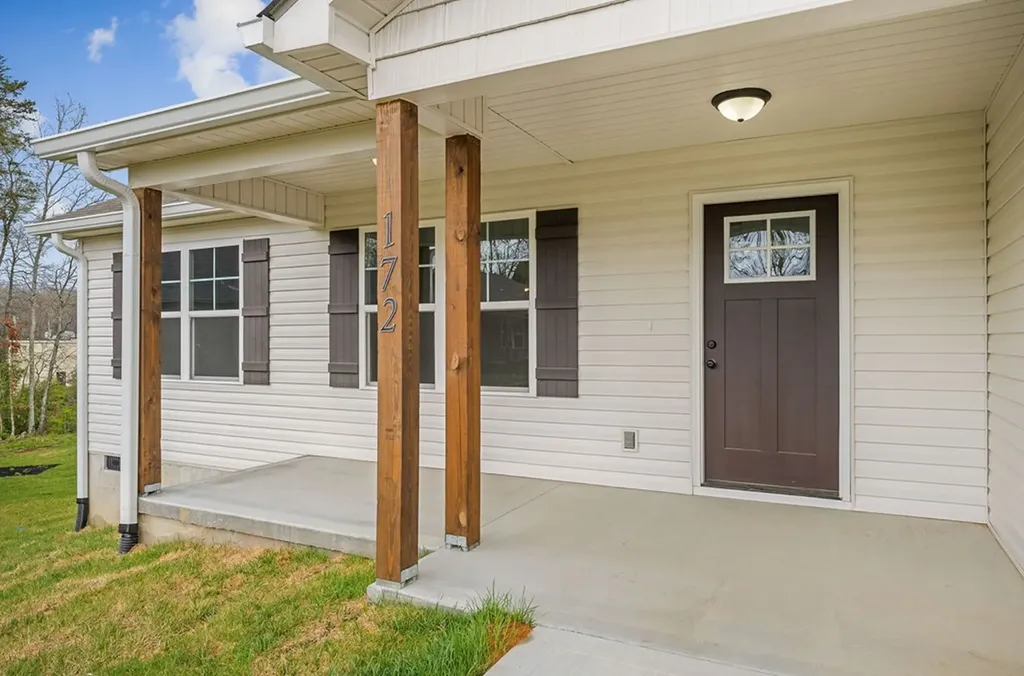 172 Sky View Meadow Drive Crossville TN 38555