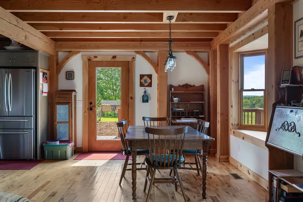 4232 Fanchers Mill Road Sparta TN 38583