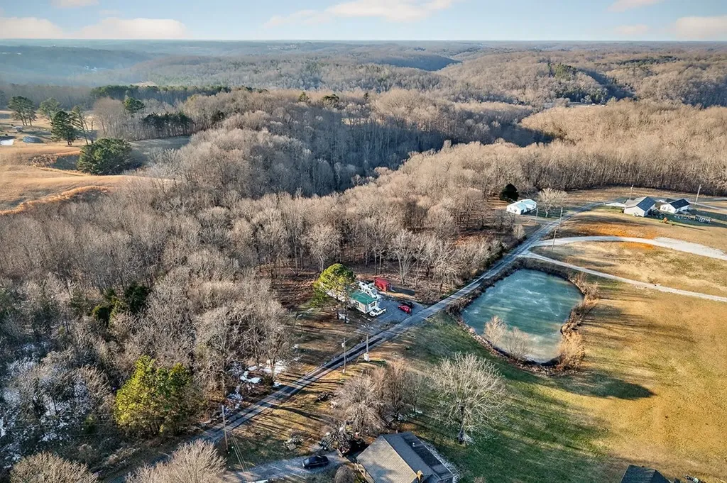 171 Still Point Road Smithville TN 37166