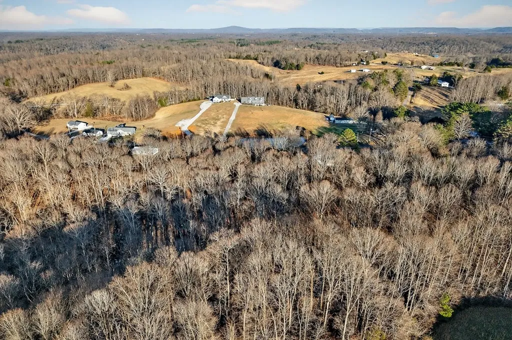 171 Still Point Road Smithville TN 37166