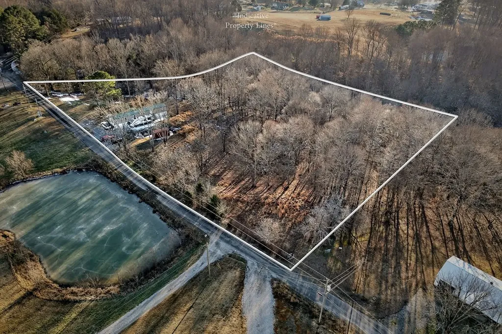 171 Still Point Road Smithville TN 37166