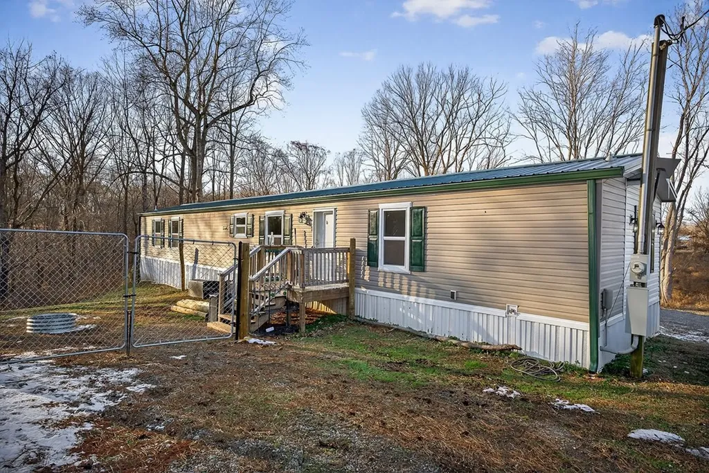 171 Still Point Road Smithville TN 37166