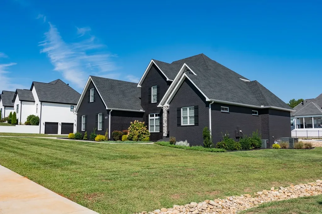 1929 Rivers Edge Drive Cookeville TN 38506