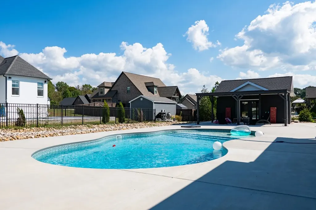 1929 Rivers Edge Drive Cookeville TN 38506