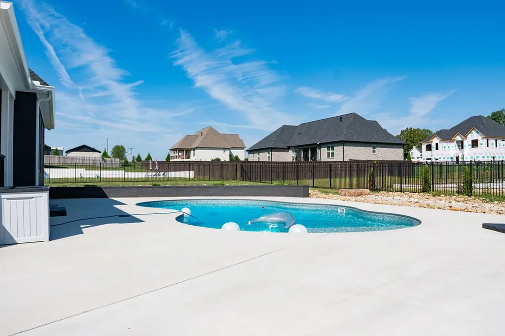 1929 Rivers Edge Drive Cookeville TN 38506