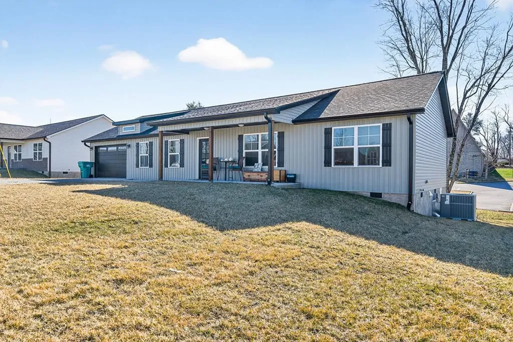 141 Sky View Meadow Drive Crossville TN 38555