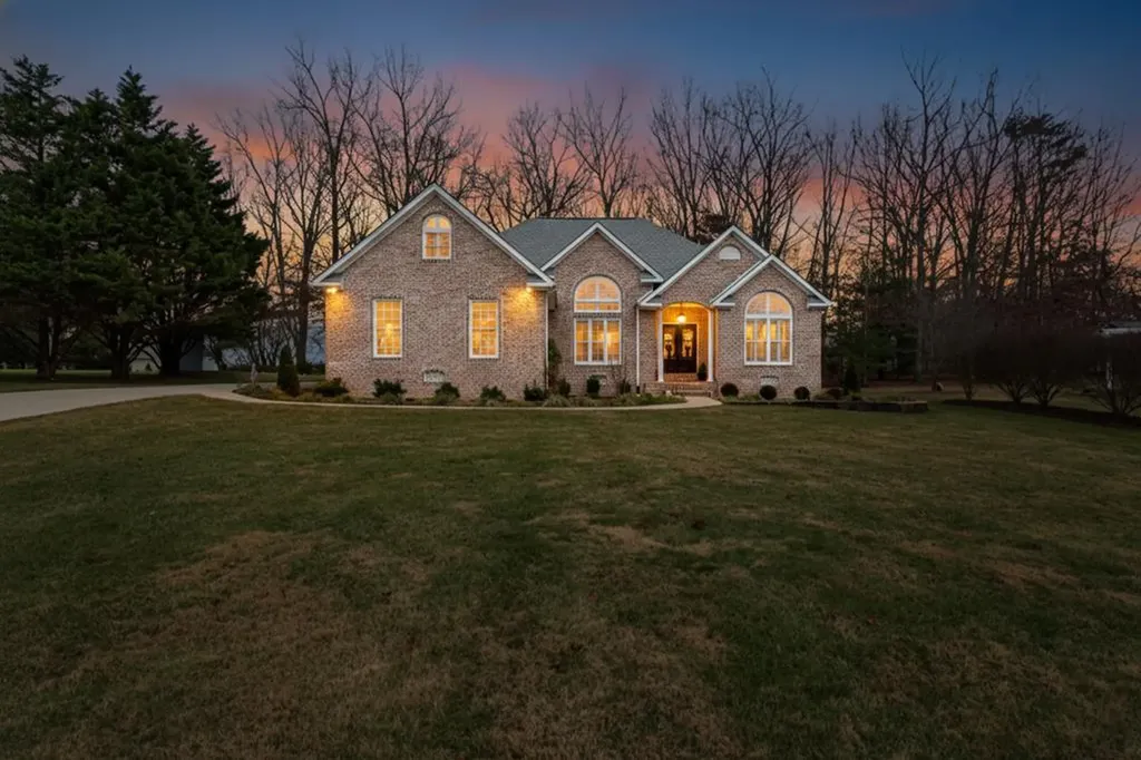 233 Dove Drive Crossville TN 38555