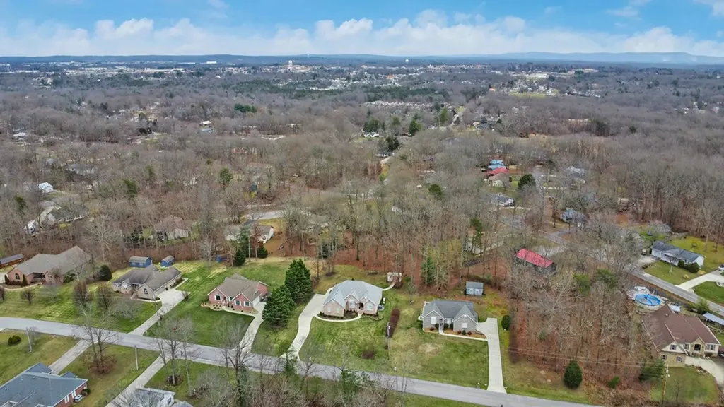 233 Dove Drive Crossville TN 38555