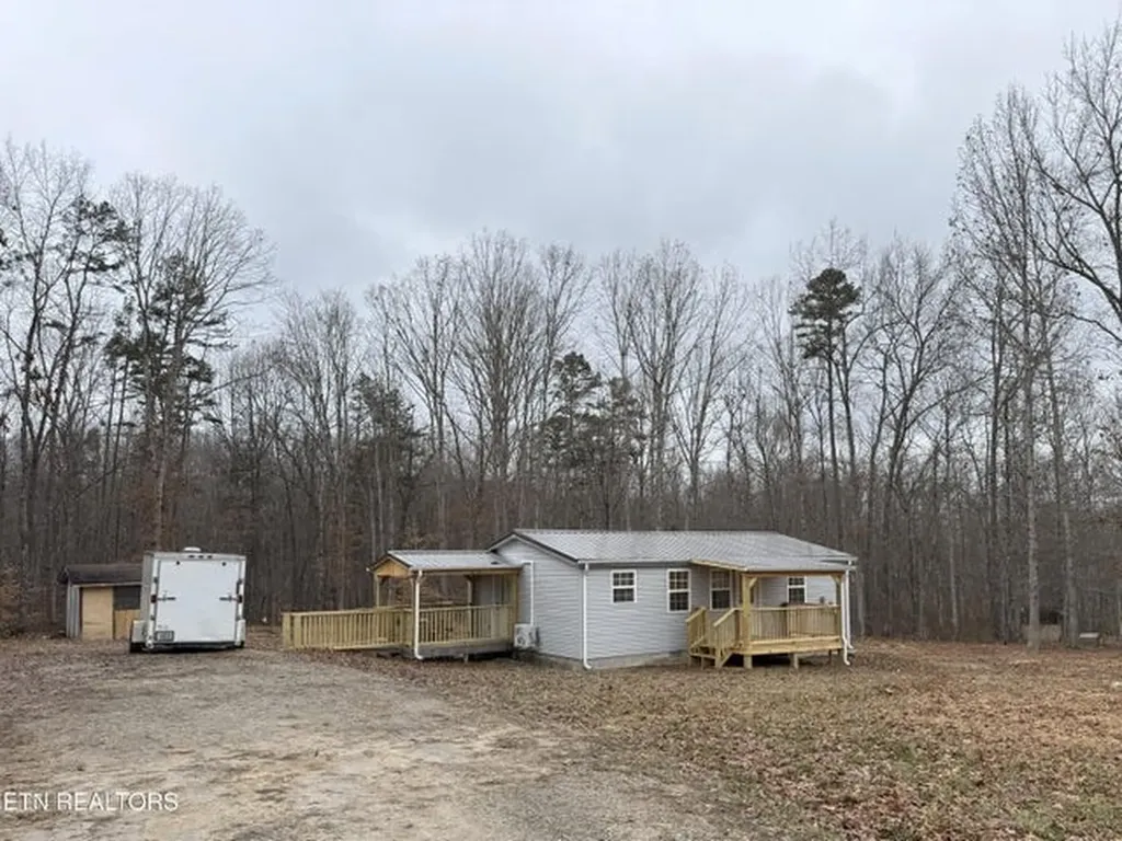 610 Trimmer Lane Jamestown TN 38556