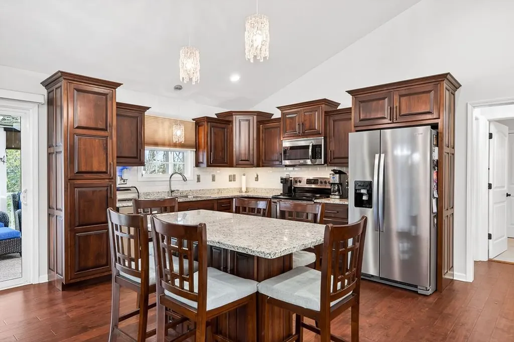 2050 Falcon Trail Cookeville TN 38506