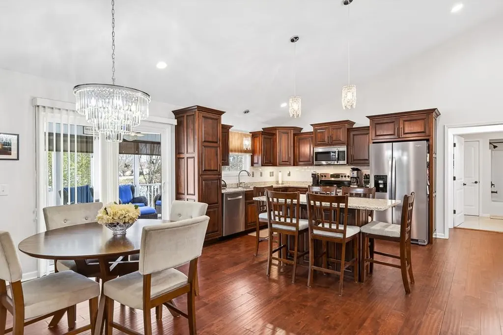 2050 Falcon Trail Cookeville TN 38506