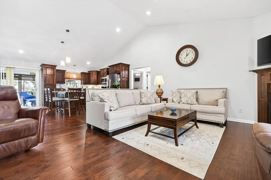 2050 Falcon Trail Cookeville TN 38506