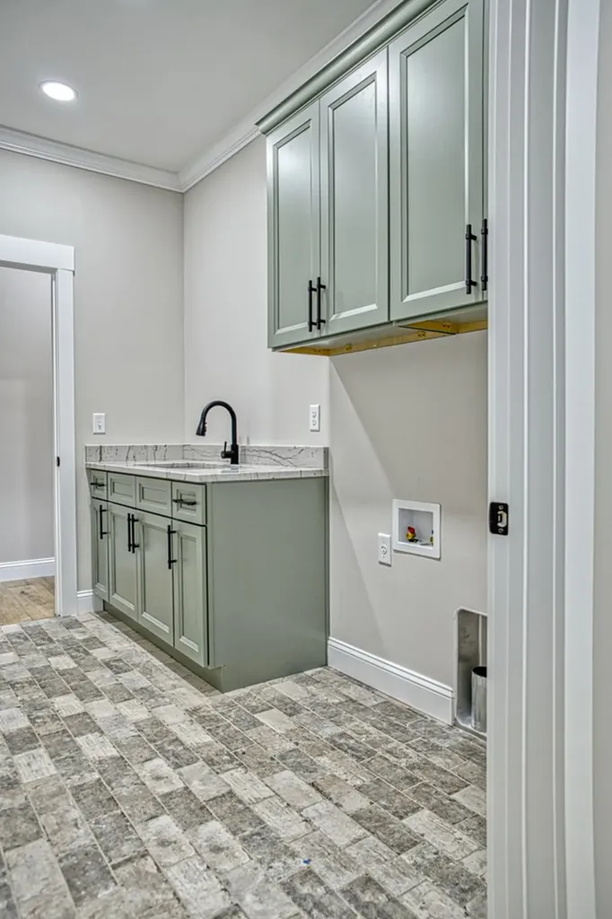 2625 Winchester Drive Cookeville TN 38506