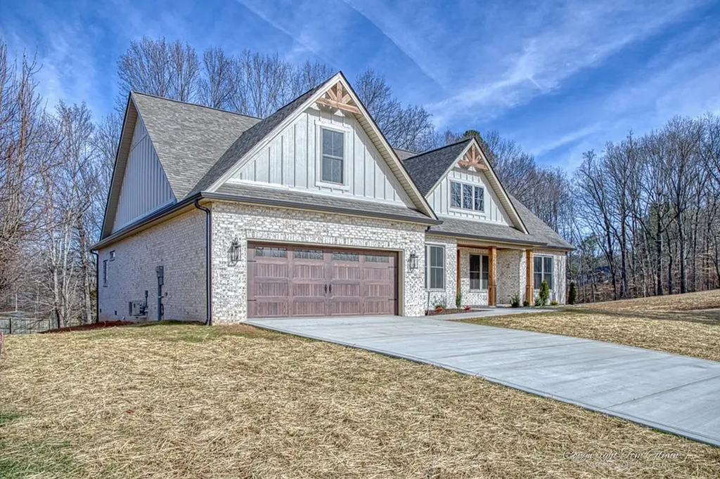 2625 Winchester Drive Cookeville TN 38506