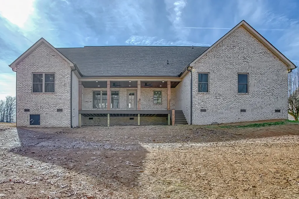 2625 Winchester Drive Cookeville TN 38506