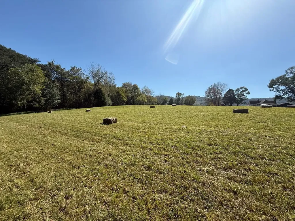 1.8 Ac. Cane Creek Cummingsville Road Sparta TN 38583
