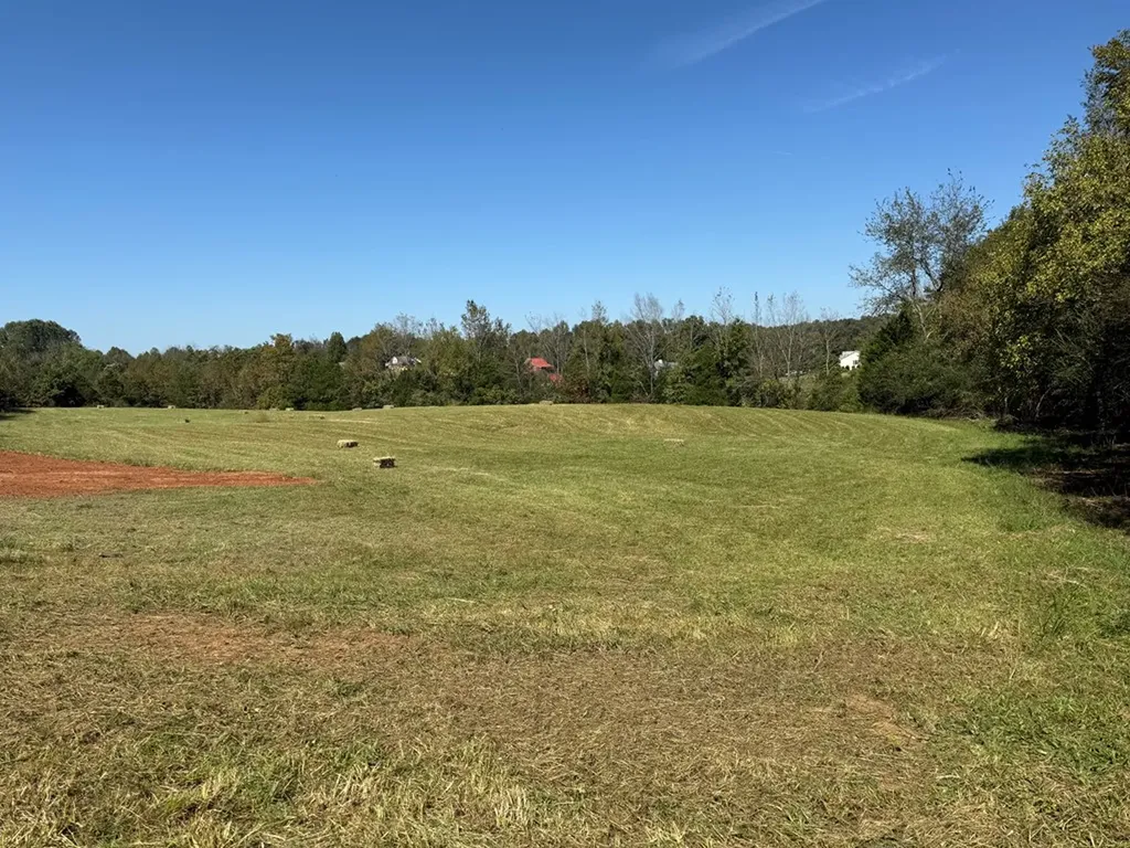 1.8 Ac. Cane Creek Cummingsville Road Sparta TN 38583