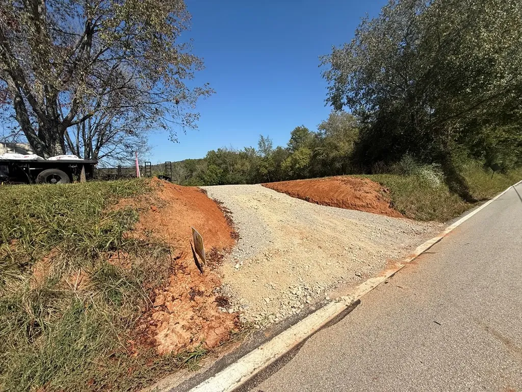 1.8 Ac. Cane Creek Cummingsville Road Sparta TN 38583