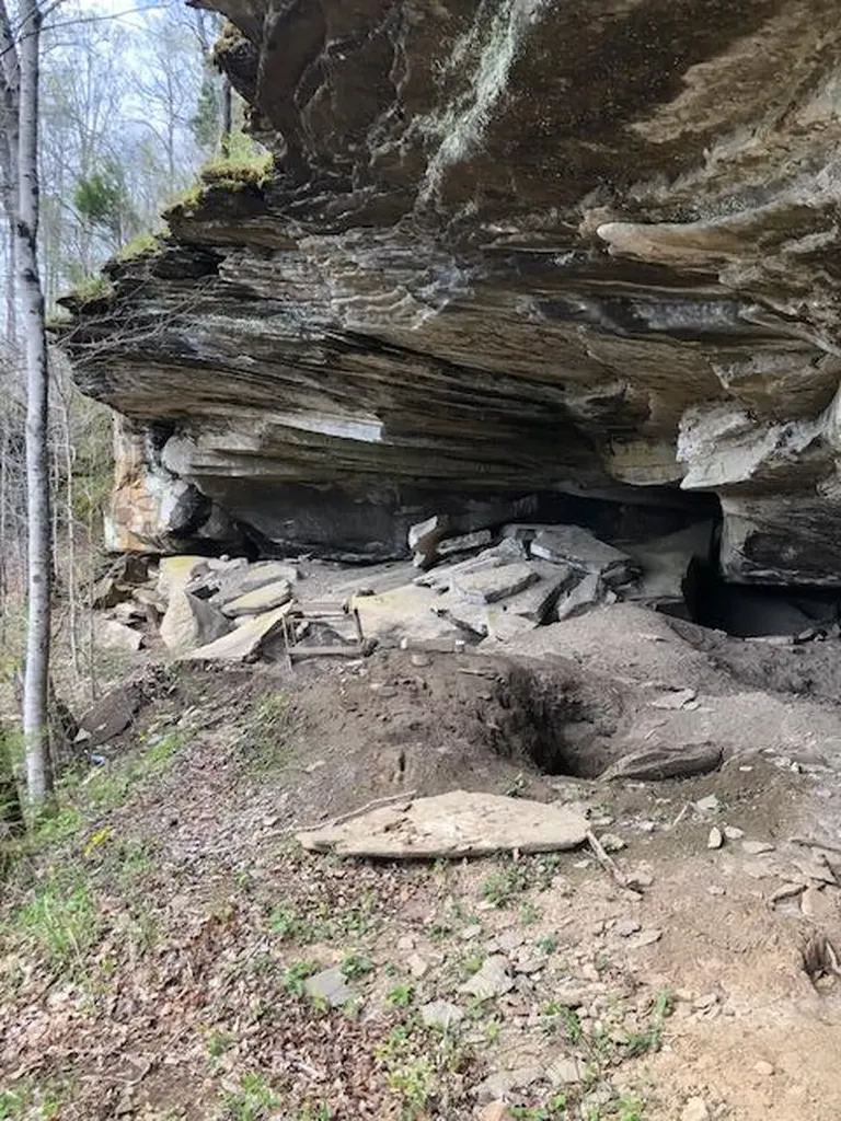 50.31 Ac Robbinstown Road Byrdstown TN 38549