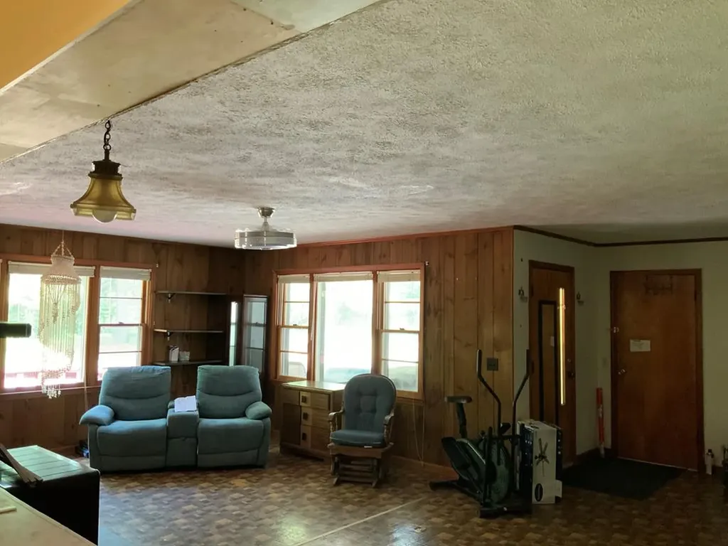 6604 S. York Highway Clarkrange TN 38556
