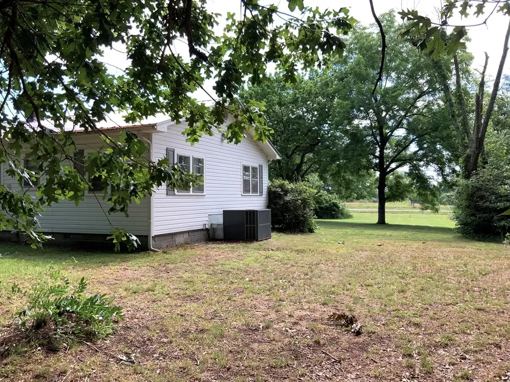 6604 S. York Highway Clarkrange TN 38556