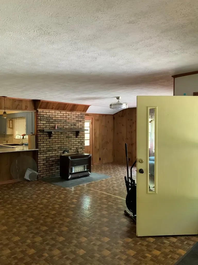 6604 S. York Highway Clarkrange TN 38556