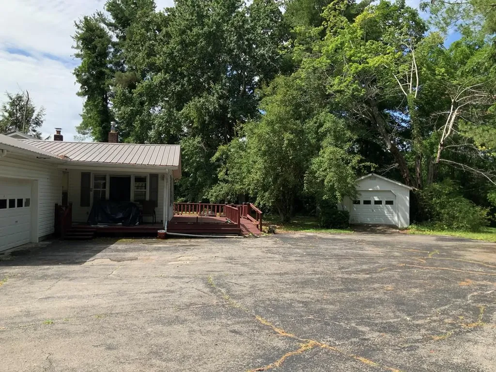 6604 S. York Highway Clarkrange TN 38556