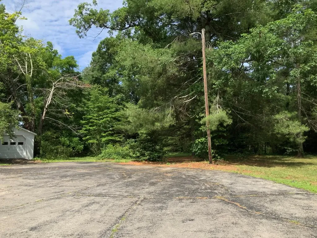 6604 S. York Highway Clarkrange TN 38556
