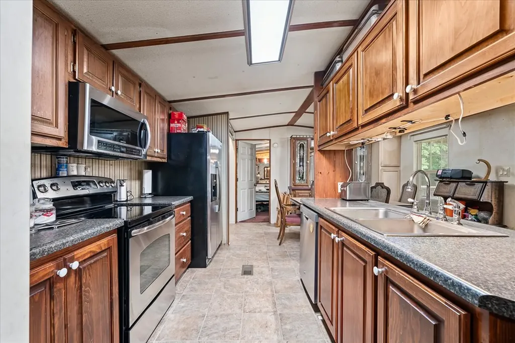 306 Viola Drive Sparta TN 38583