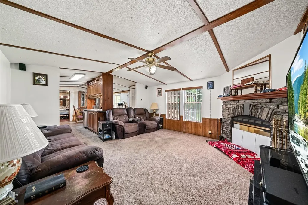 306 Viola Drive Sparta TN 38583