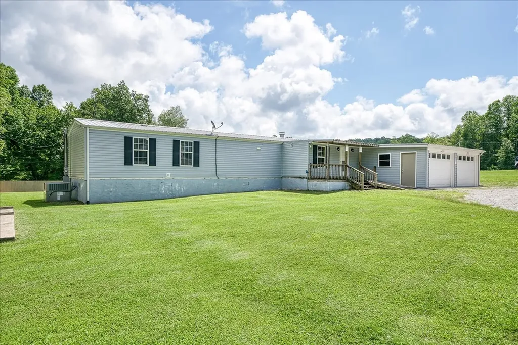 306 Viola Drive Sparta TN 38583