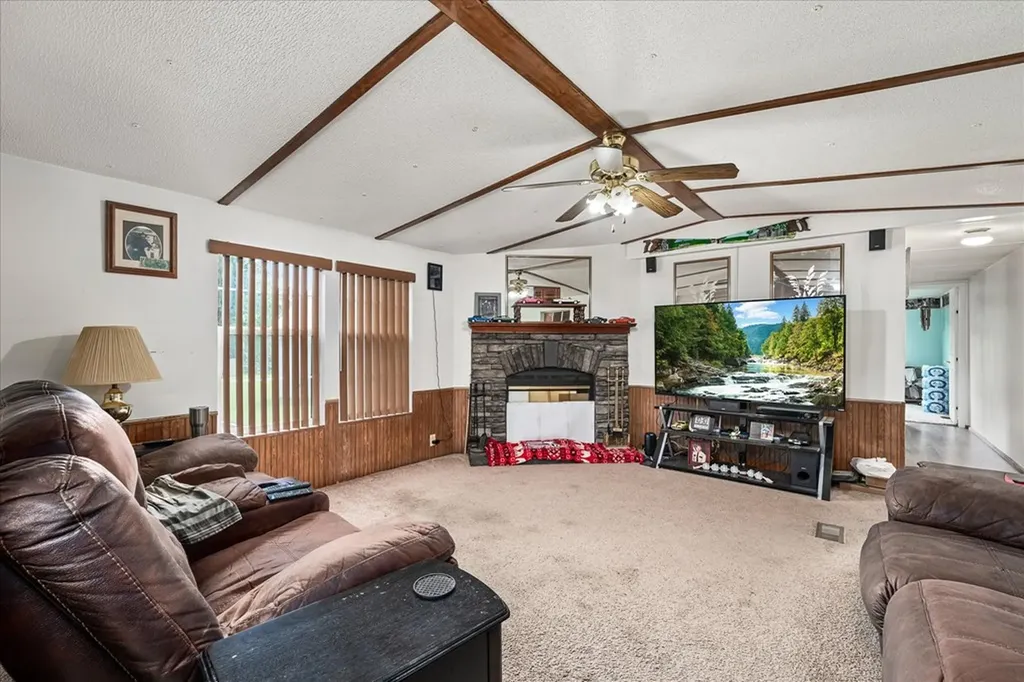 306 Viola Drive Sparta TN 38583