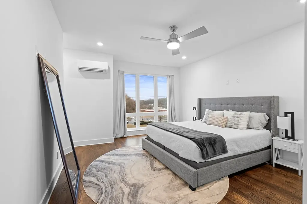 3746 Central Pike #6 Hermitage TN 37076