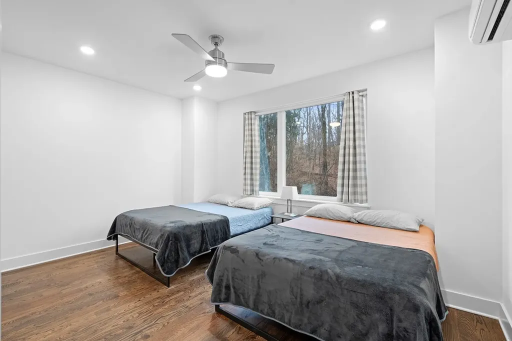 3746 Central Pike #6 Hermitage TN 37076