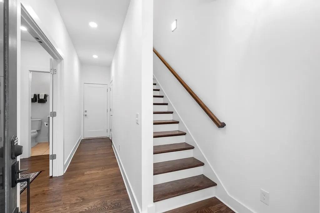 3746 Central Pike #6 Hermitage TN 37076