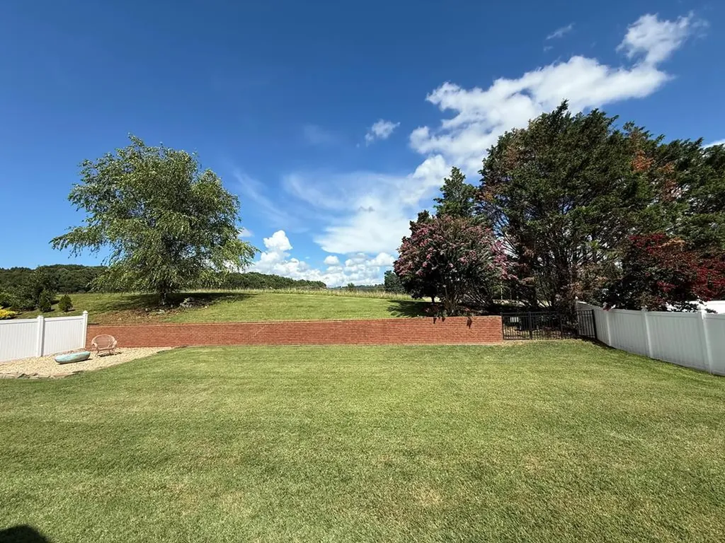 107 Eighteen Grand Place Cookeville TN 38506