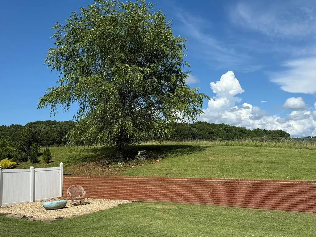 107 Eighteen Grand Place Cookeville TN 38506