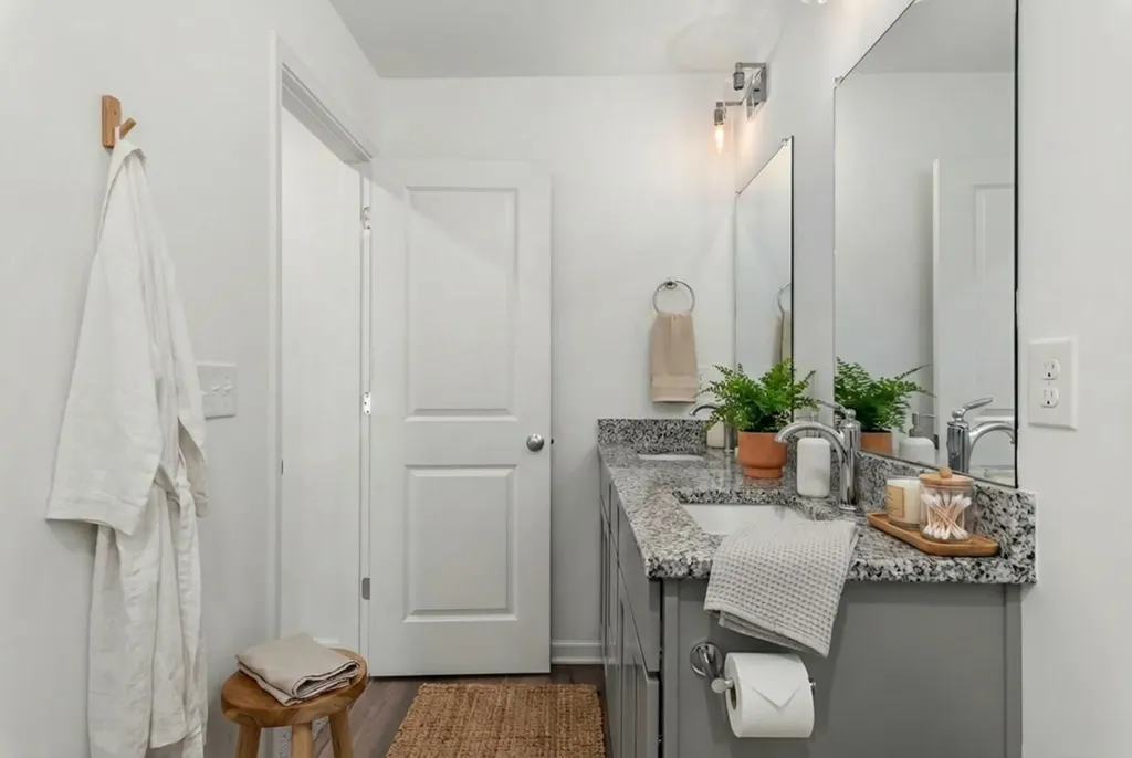 2289 Lopez Cookeville TN 38506