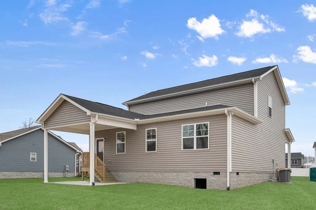 2289 Lopez Cookeville TN 38506