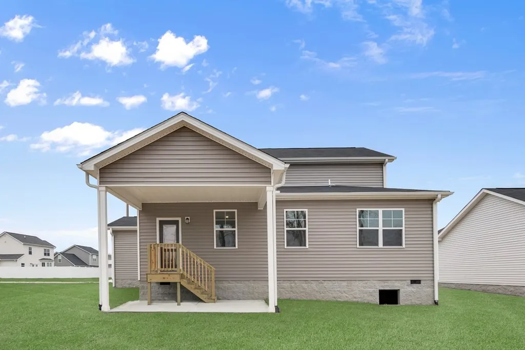 2289 Lopez Cookeville TN 38506