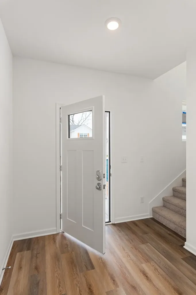 2289 Lopez Cookeville TN 38506