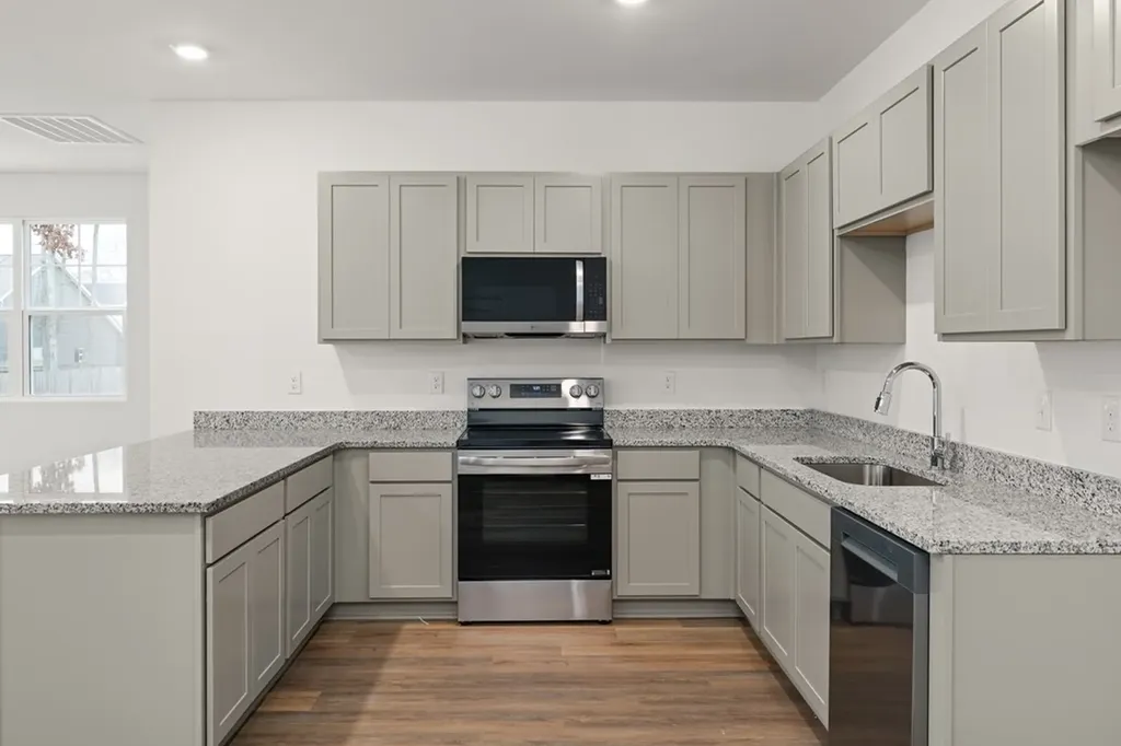 2289 Lopez Cookeville TN 38506