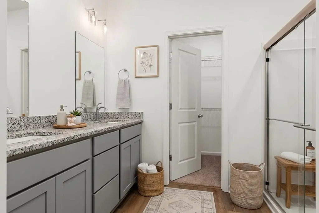 2289 Lopez Cookeville TN 38506