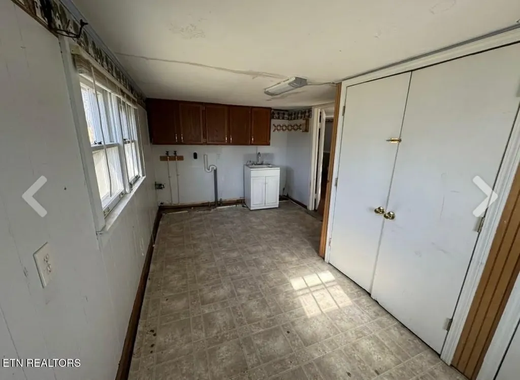 1200 N Church Street Portland TN 37148-4229