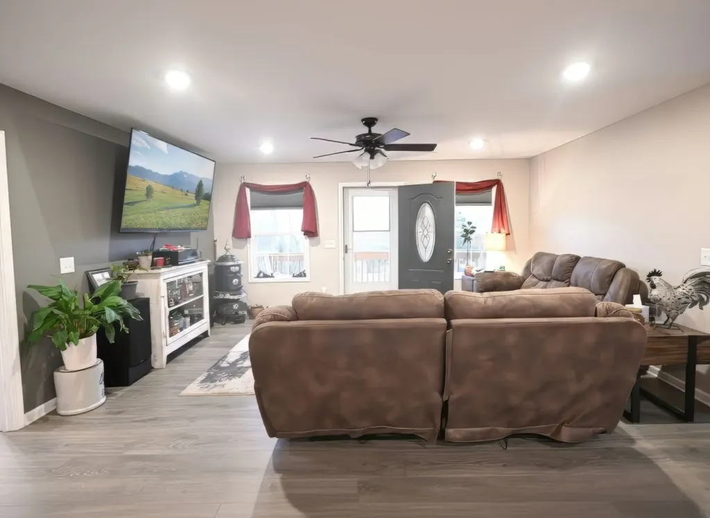 14 Lost Creek Carthage TN 37030