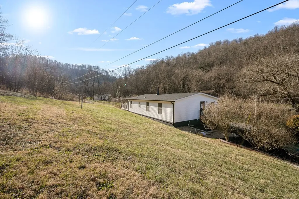 7757 Burks Hollow Road Christiana TN 37037