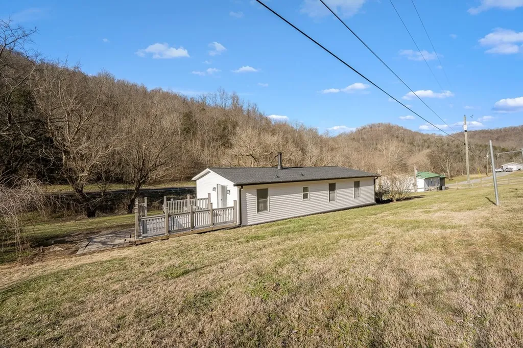 7757 Burks Hollow Road Christiana TN 37037
