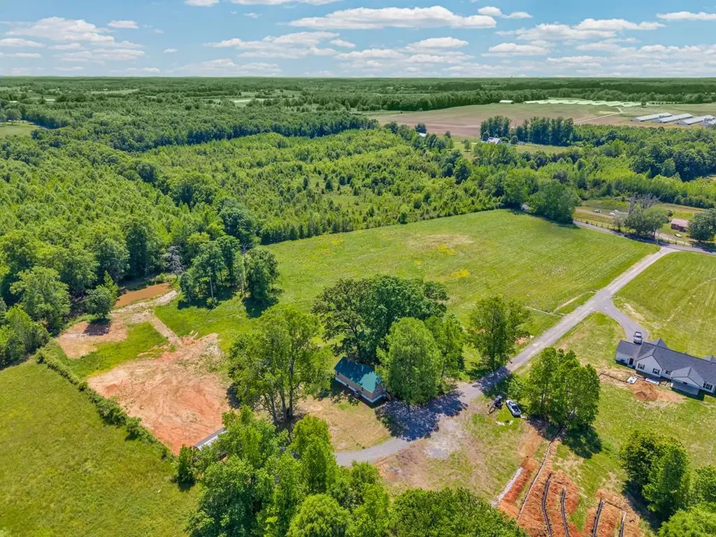 884 Swamp Road Mcminnville TN 37110
